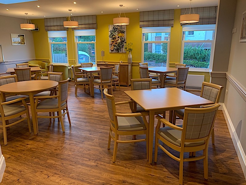 Our Dining Room is now Complete!